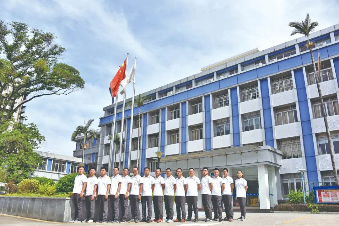 这支队伍平均年龄仅30岁左右，却已在多个领域开创行业先河