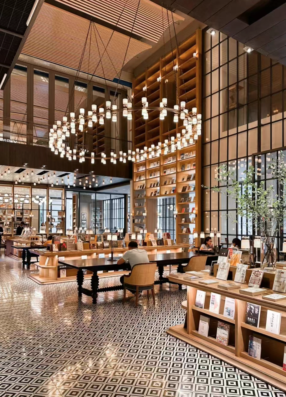 又一中国老牌百货商场闭店,消费空间到底该如何翻盘? 又一中国老牌百货商场闭店,消费空间到底该如何翻盘?