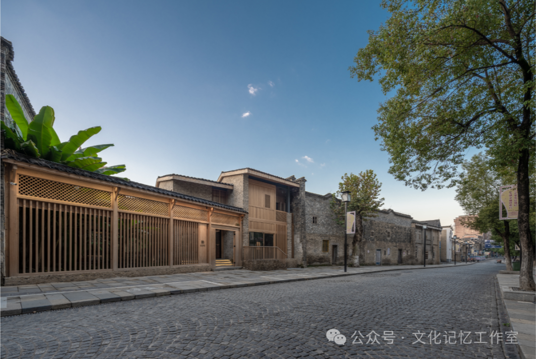张杰教授在《光明日报》发表署名文章:彭家弄作坊院 景德镇“民窑活化石”的复活 张杰教授在《光明日报》发表署名文章:彭家弄作坊院 景德镇“民窑活化石”的复活