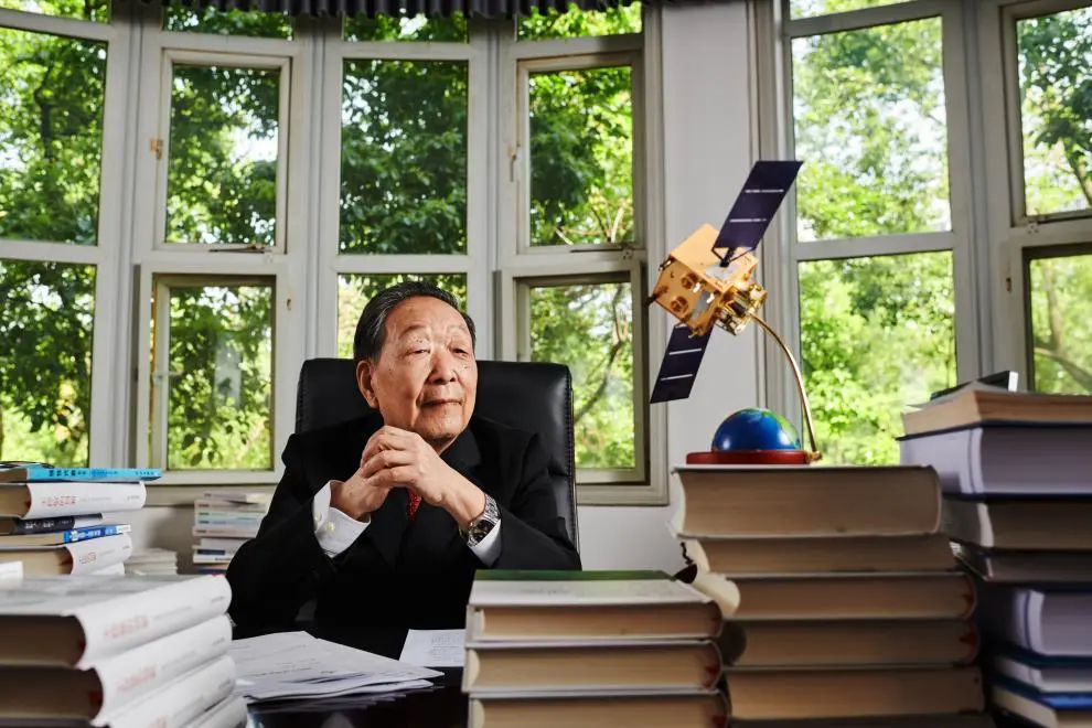 擦亮“东方慧眼”——专访国家最高科学技术奖获得者、两院院士李德仁 擦亮“东方慧眼”——专访国家最高科学技术奖获得者、两院院士李德仁