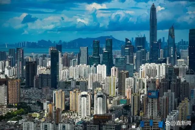 专访任泽平：无人驾驶是新能源下一个风口（深圳卫视）