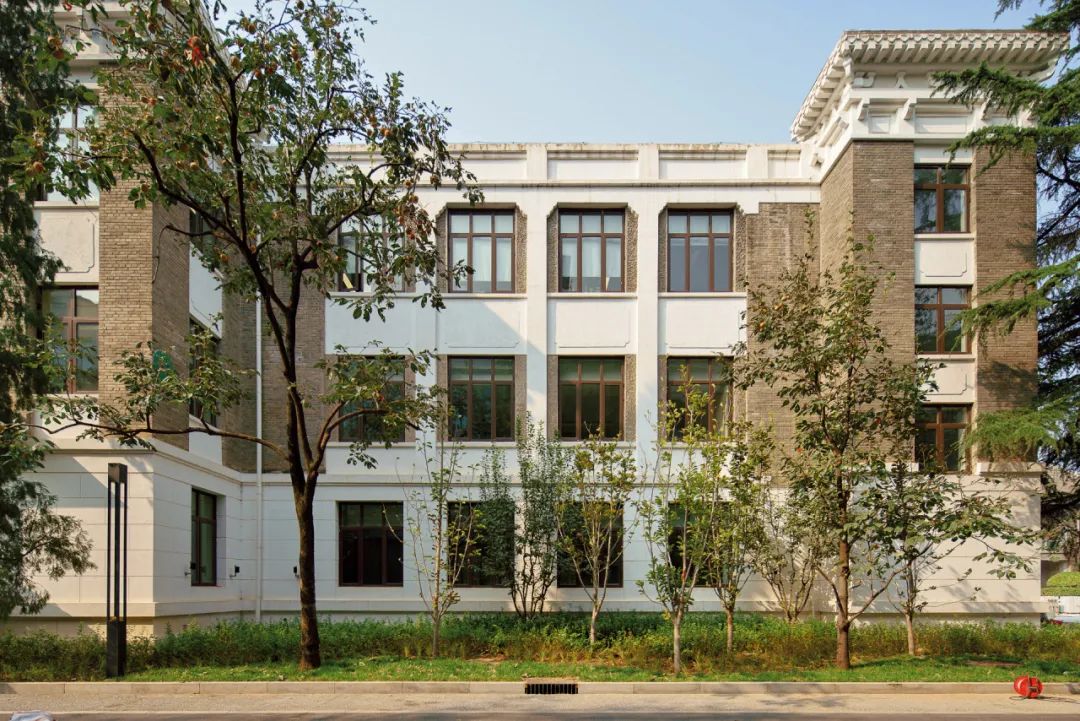 原北京电子管厂历史建筑群：中国民族形式与现代工业风格