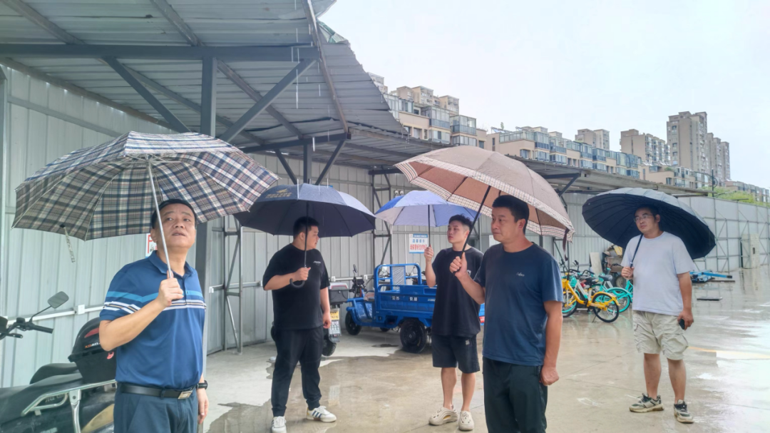 迎战“贝碧嘉”｜市规划资源局滨江分局全力以赴 打响防汛防台“主动仗”