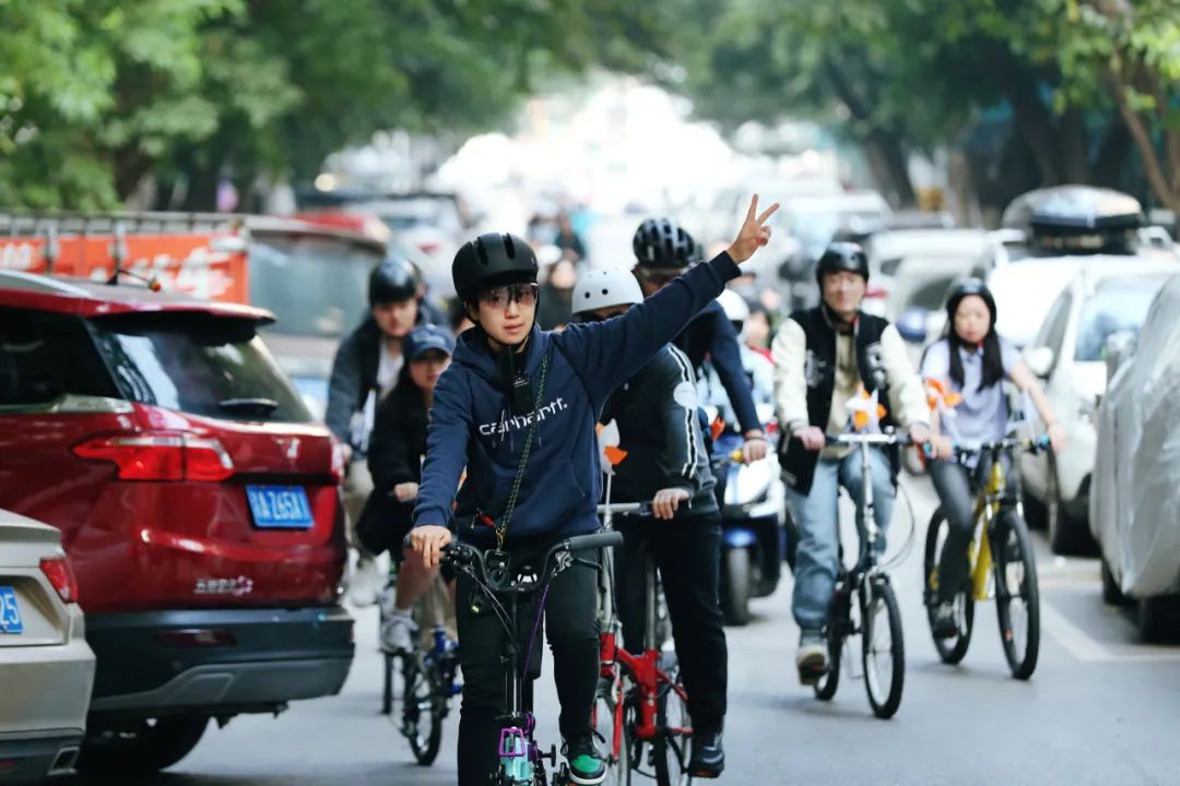 重庆后堡：有个要“跑路”的团队