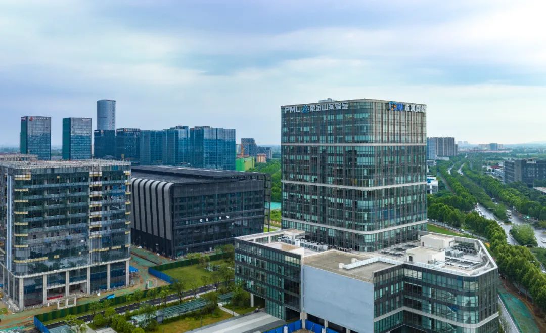 韩立明：以省会担当推进改革攻坚建设美好南京