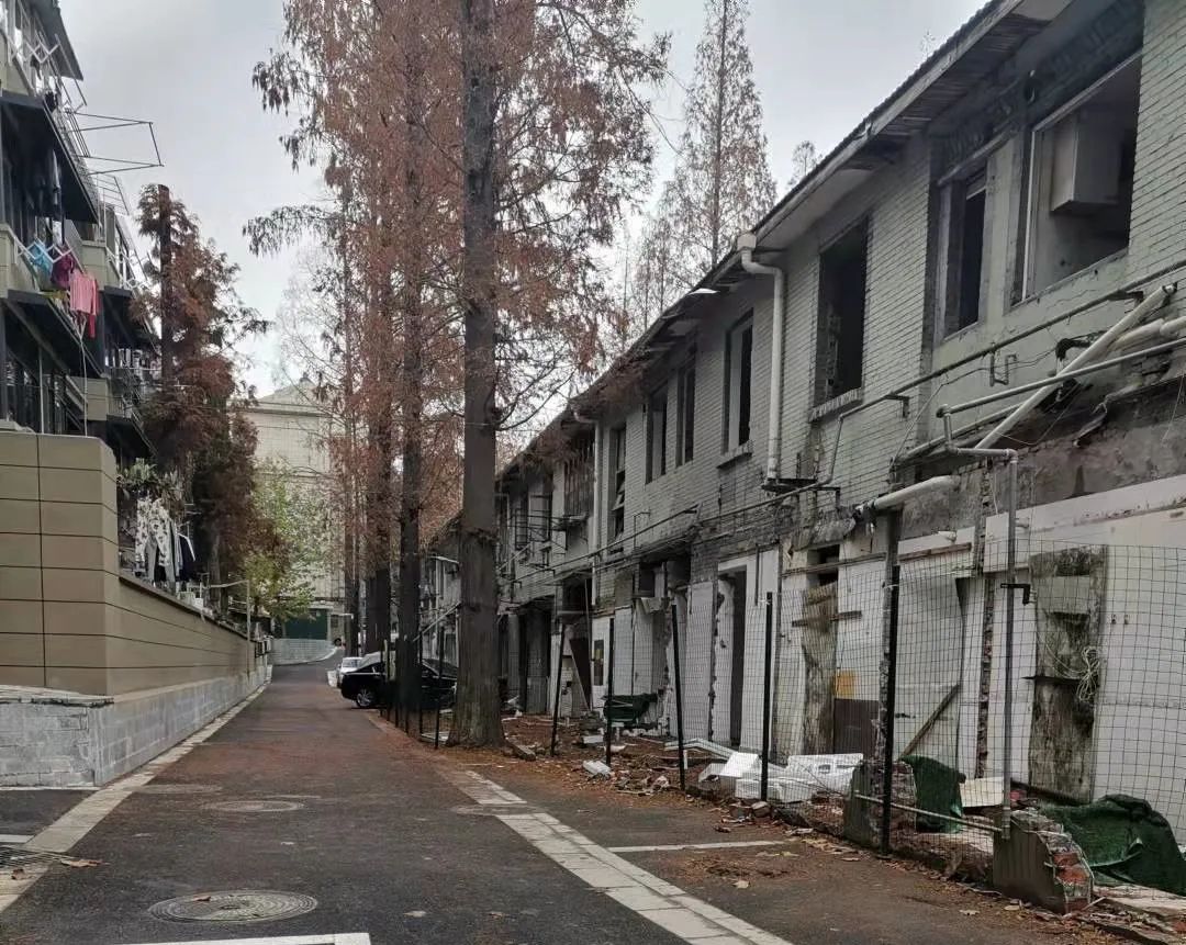 自主更新与危房解危 自主更新与危房解危