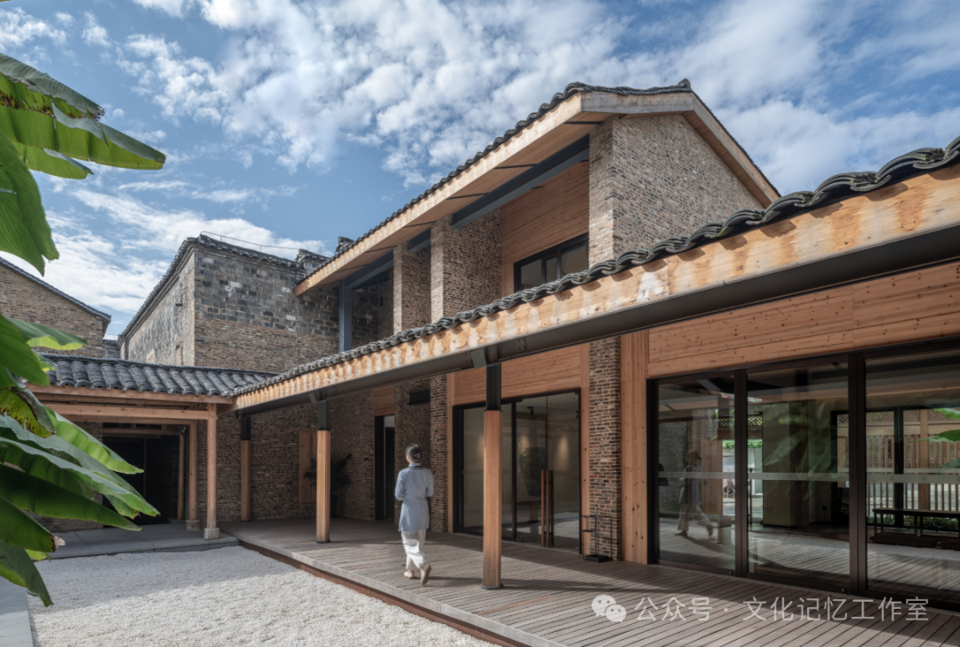 张杰教授在《光明日报》发表署名文章:彭家弄作坊院 景德镇“民窑活化石”的复活 张杰教授在《光明日报》发表署名文章:彭家弄作坊院 景德镇“民窑活化石”的复活