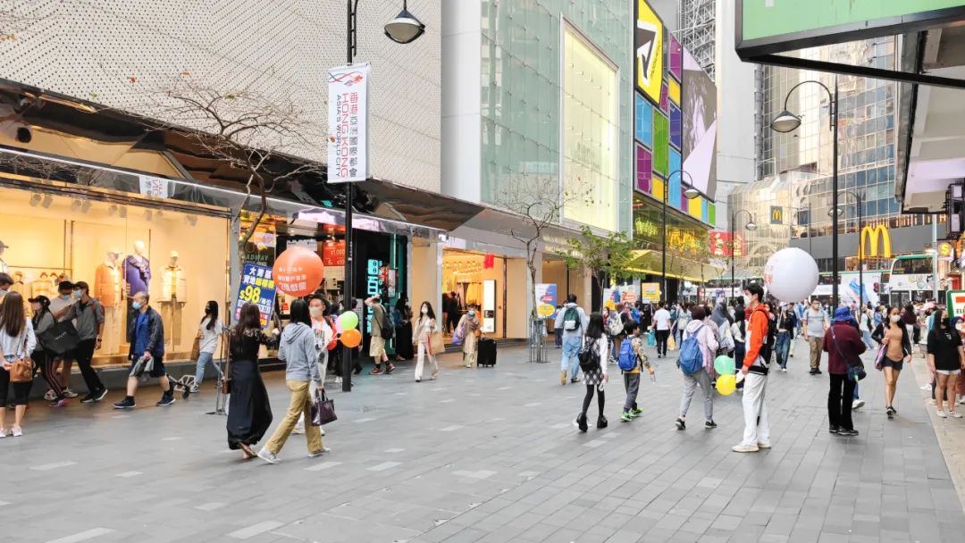 抢街?城市街道的路权重置——纽约百老汇大道更新改造规划 抢街?城市街道的路权重置——纽约百老汇大道更新改造规划