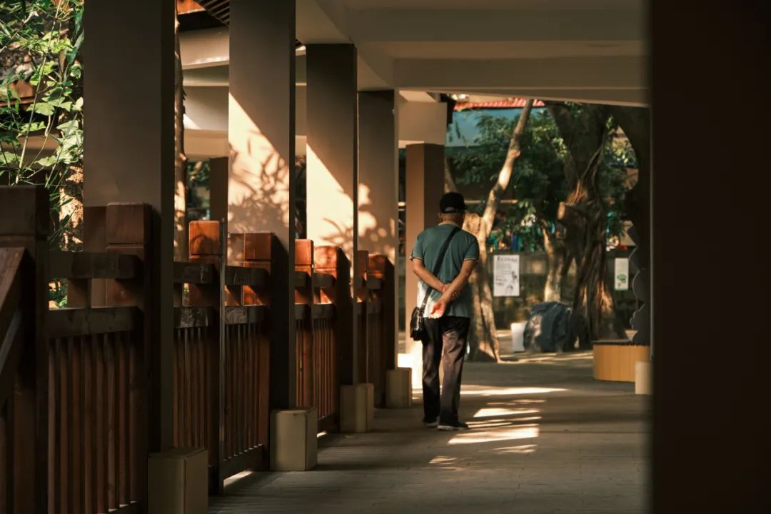 重庆后堡：有个要“跑路”的团队