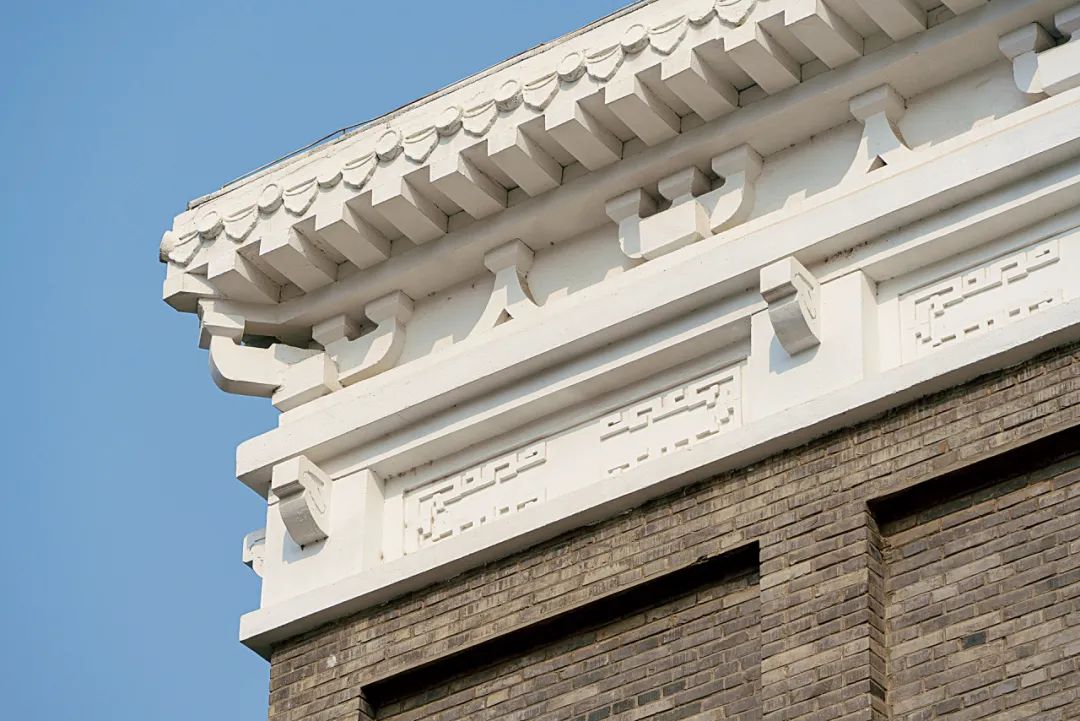 原北京电子管厂历史建筑群：中国民族形式与现代工业风格