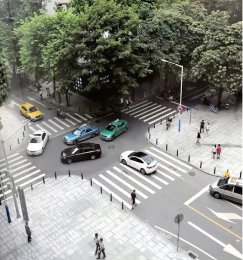 刘为| 城市道路全要素设计研究:以广州市为例 刘为| 城市道路全要素设计研究:以广州市为例