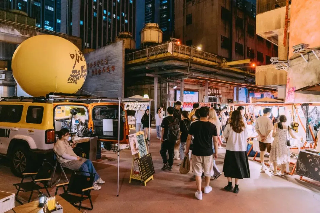 东郊记忆的再次更新，如何三年“弯道超车”？