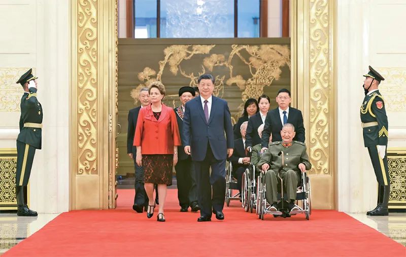 《求是》杂志发表习近平总书记重要文章《大力弘扬伟大爱国主义精神,把强国建设、民族复兴伟业不断推向前进》 《求是》杂志发表习近平总书记重要文章《大力弘扬伟大爱国主义精神,把强国建设、民族复兴伟业不断推向前进》