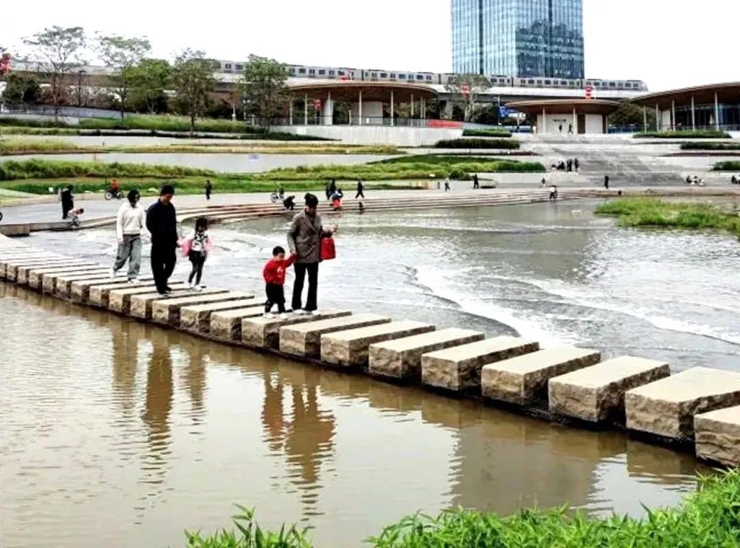 水岸步道:像鱼一样游走在自己的城市 水岸步道:像鱼一样游走在自己的城市