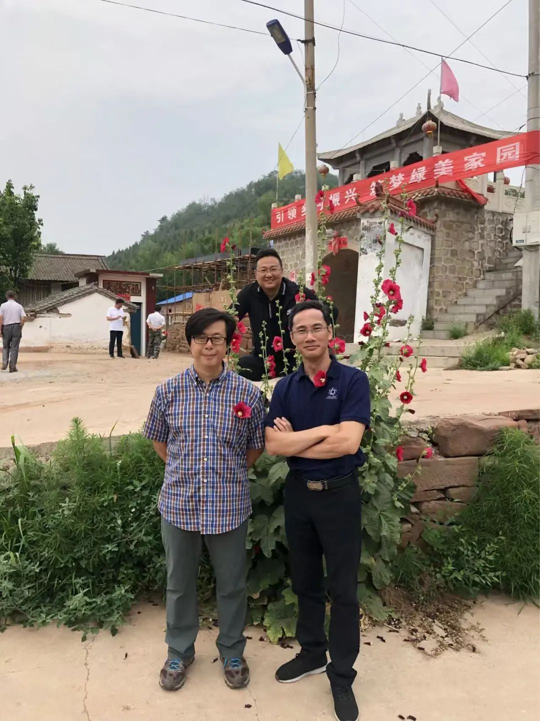 何崴:建筑是块“三明治” 何崴:建筑是块“三明治”