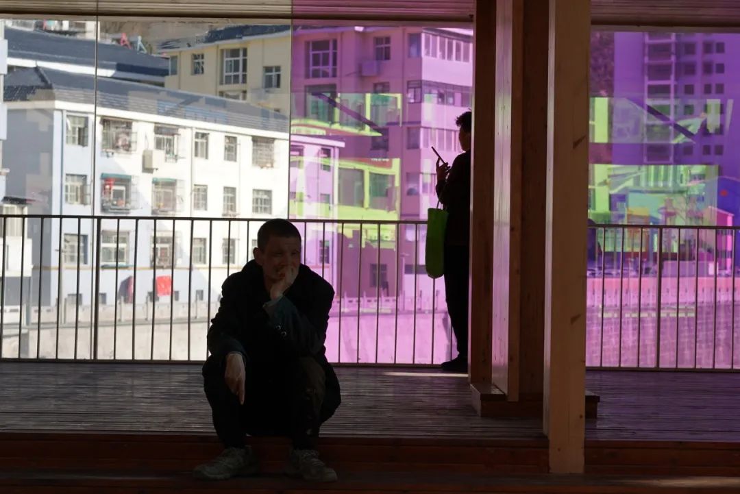 何崴:建筑是块“三明治” 何崴:建筑是块“三明治”