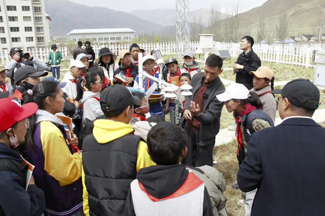 高原地质“国家队” 育出民族“团结花” | 地质足迹印山川