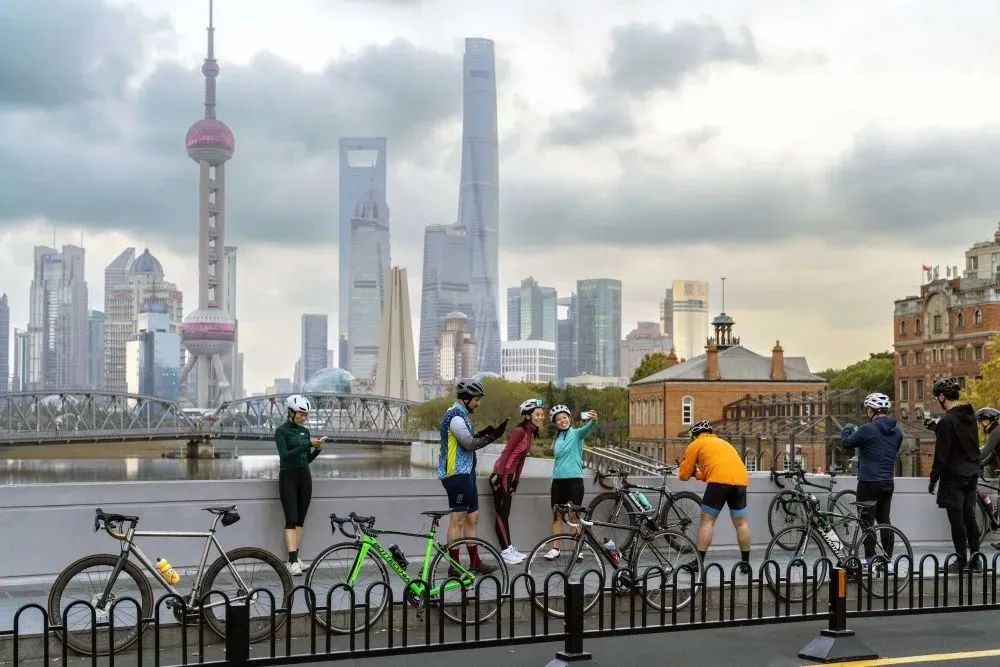 视点 | 中共上海市委:奋力谱写新时代人民城市建设新画卷 视点 | 中共上海市委:奋力谱写新时代人民城市建设新画卷