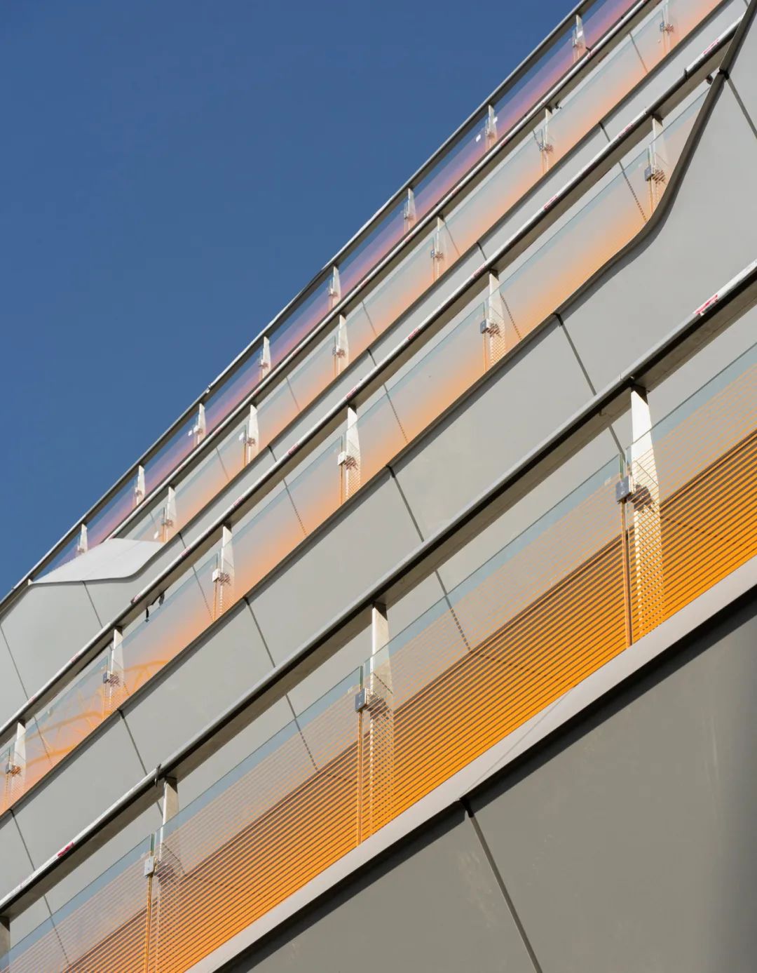 line+ × 科大讯飞:AI总部新地标正式建成启用 line+ × 科大讯飞:AI总部新地标正式建成启用