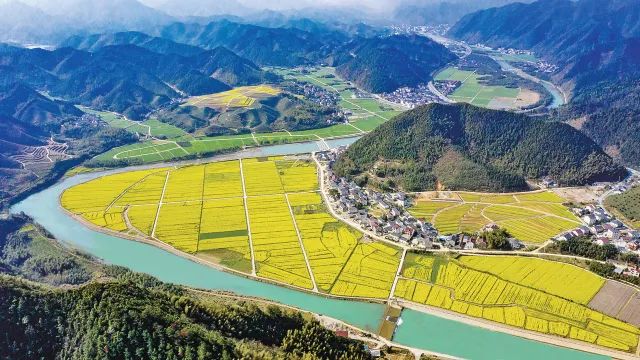 汤海孺:新版国土空间规划为我们同时描绘了现代版《清明上河图》和《富春山居图》 汤海孺:新版国土空间规划为我们同时描绘了现代版《清明上河图》和《富春山居图》