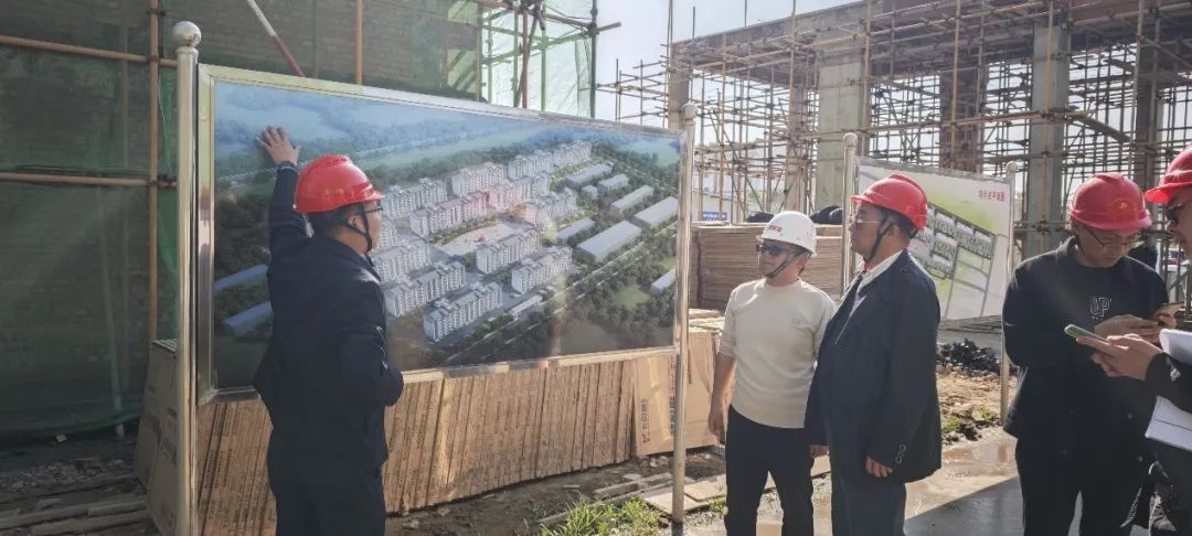 新闻 | 我院戴慎志教授一行赴湖南省华容县、资兴市一线灾区调研 新闻 | 我院戴慎志教授一行赴湖南省华容县、资兴市一线灾区调研
