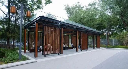 日坛公园围墙“后退”,为城市“让”出新风景 日坛公园围墙“后退”,为城市“让”出新风景