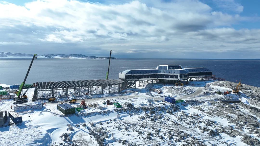 挺进罗斯海 建设秦岭站｜中国极地考察40年系列报道⑨