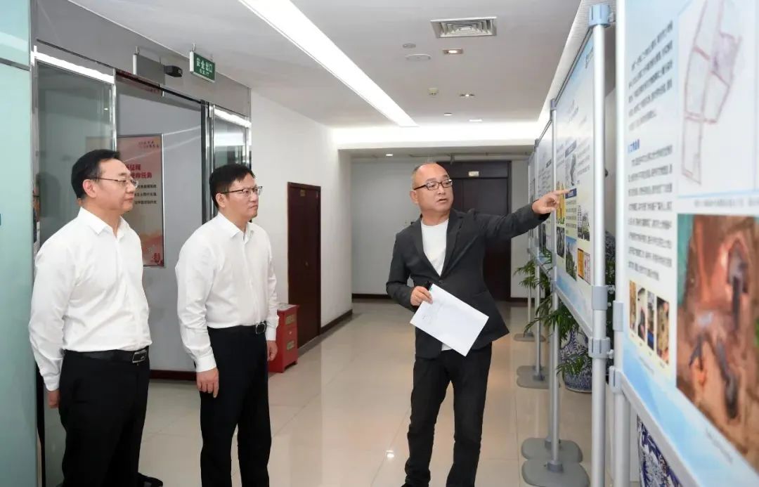 提笔,写不尽这一年 | 基层亮点巡礼之市土储中心 提笔,写不尽这一年 | 基层亮点巡礼之市土储中心
