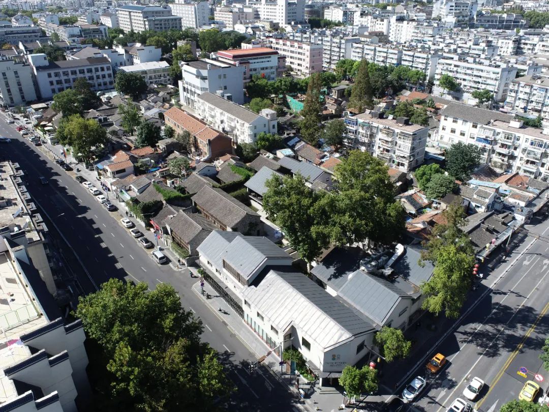 城市更新，重塑空间还要激活社群