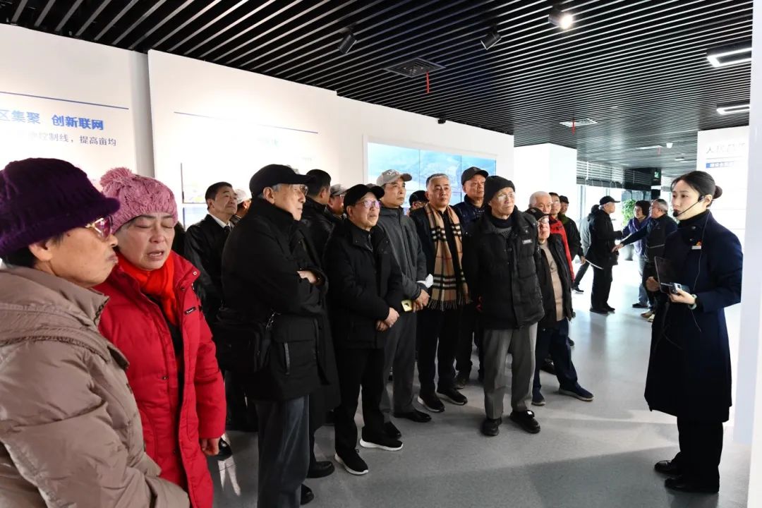 辞旧迎新话发展 凝心聚力谱新篇︱市规划和自然资源局召开离退休干部情况通报会