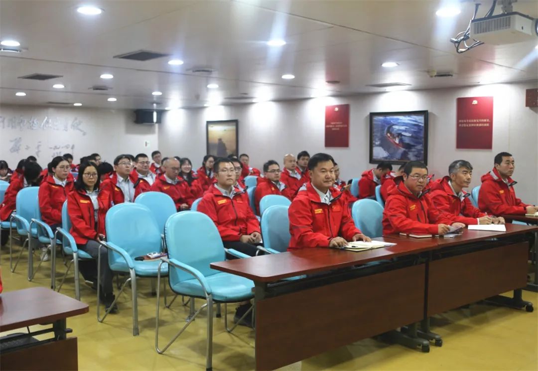 汲取奋进力量 携手再立新功 | 中国南极秦岭站建站一周年