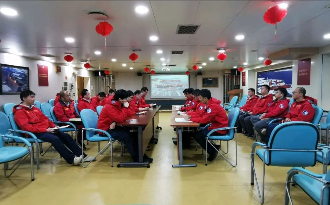 汲取奋进力量 携手再立新功 | 中国南极秦岭站建站一周年