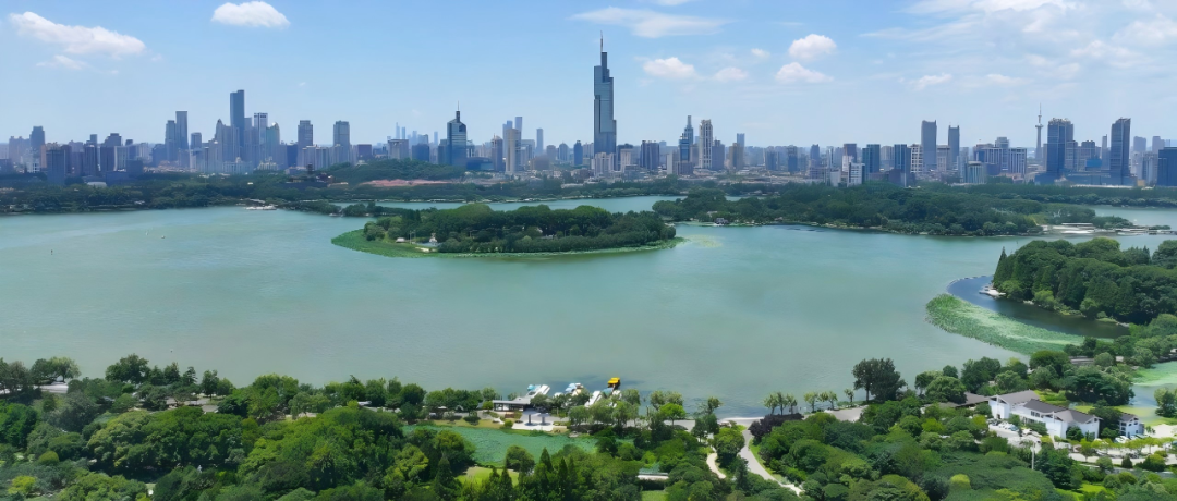 市委书记市长分别带队,“北上南下”信息含量大 市委书记市长分别带队,“北上南下”信息含量大