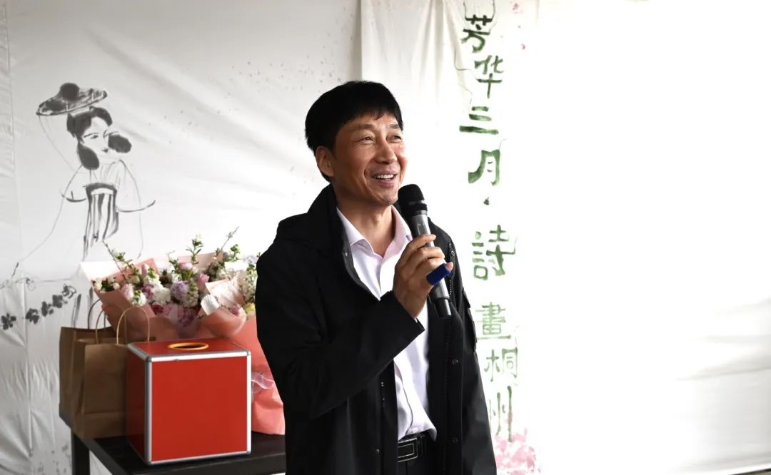 芳华绽放映初心 巾帼逐梦启新程￨市规划资源局开展 芳华三月・诗画桐洲 三八节主题活动