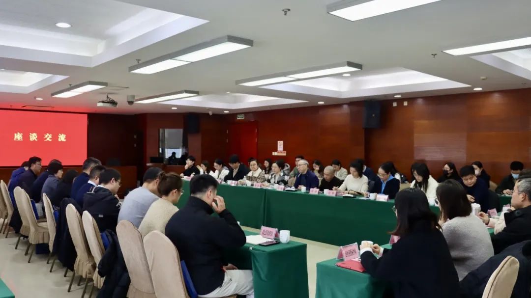 省厅市局团委赴临平区不动产登记服务中心开展调研宣讲