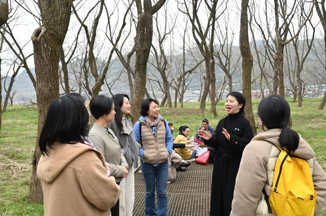 芳华绽放映初心 巾帼逐梦启新程│市规划资源局开展 芳华三月・诗画桐洲 三八节主题活动 芳华绽放映初心 巾帼逐梦启新程│市规划资源局开展 芳华三月・诗画桐洲 三八节主题活动