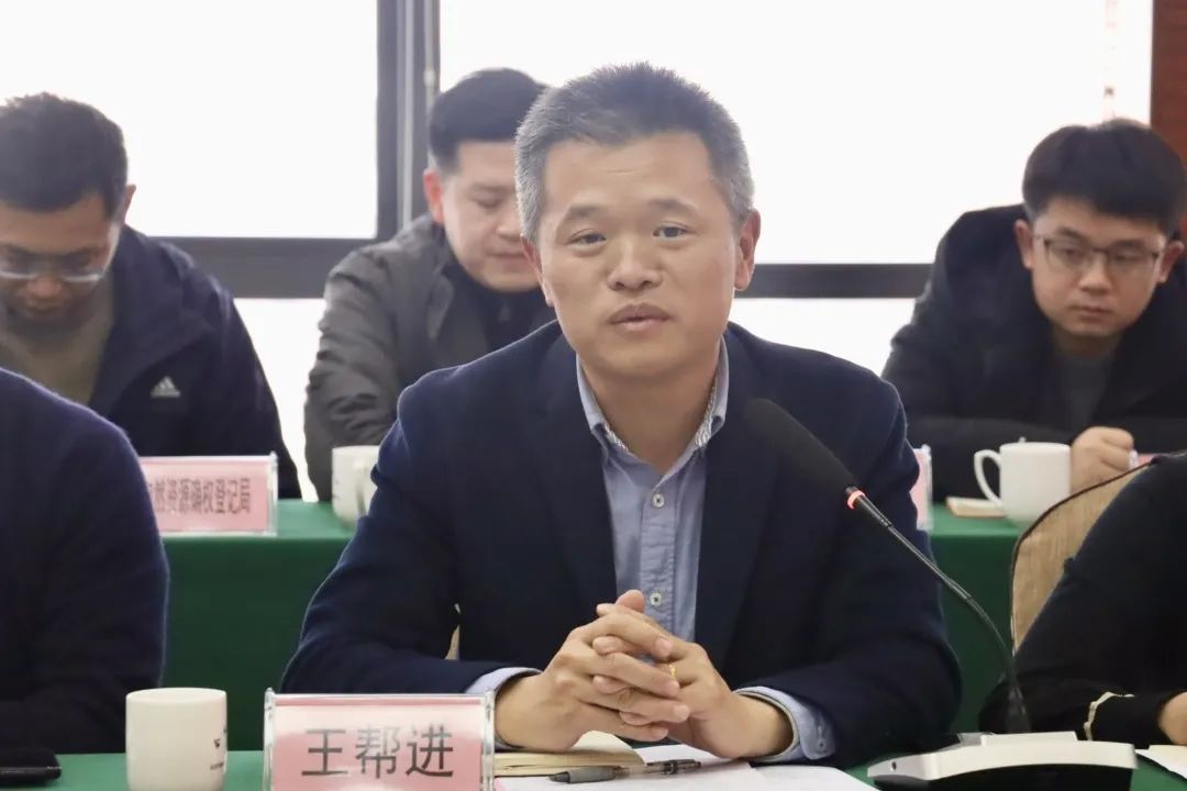 省厅市局团委赴临平区不动产登记服务中心开展调研宣讲